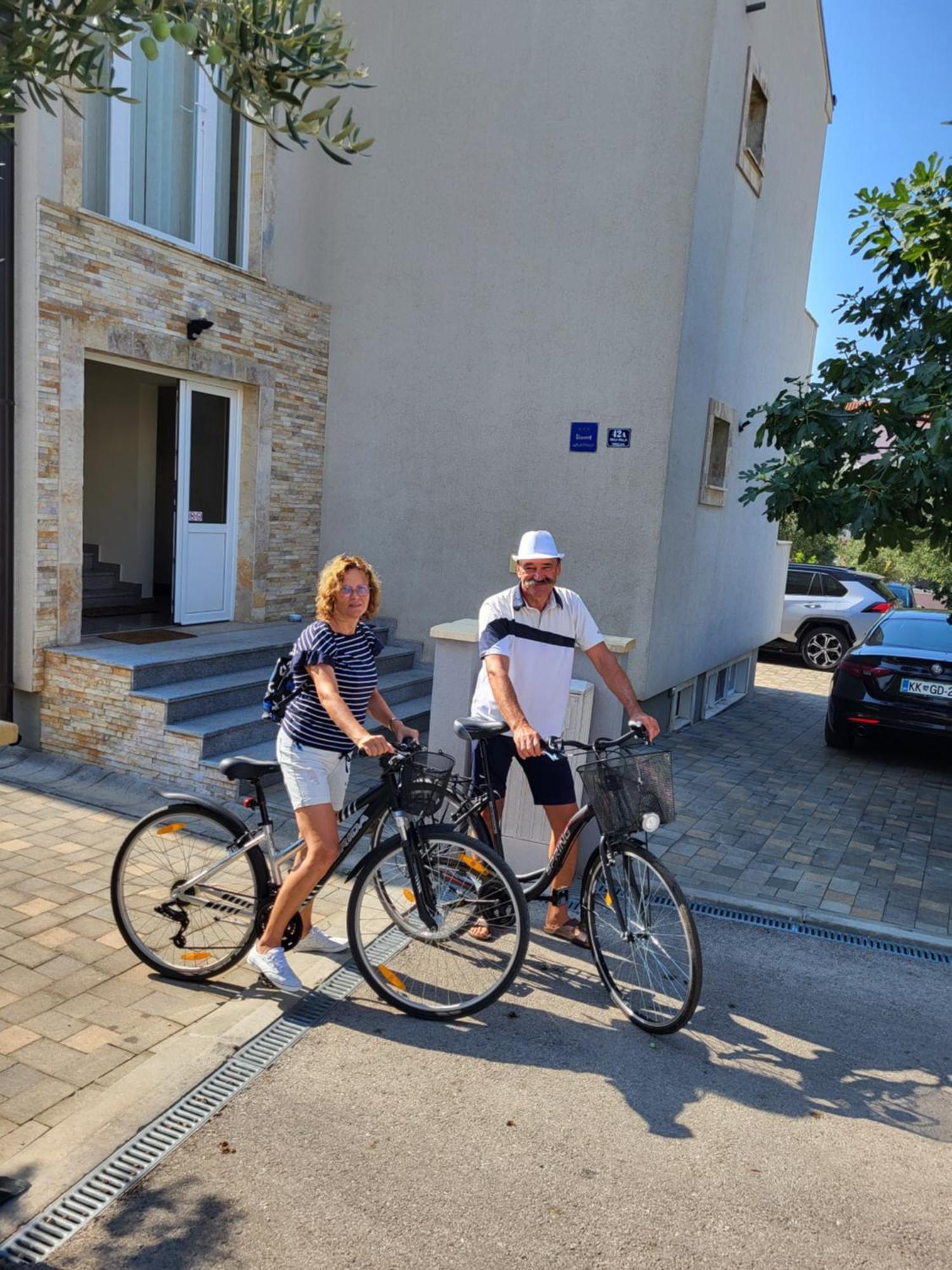 Apartmani Bepo Sveti Filip i Jakov Exterior foto
