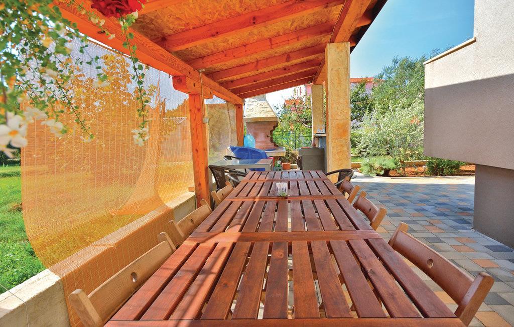 Apartmani Bepo Sveti Filip i Jakov Exterior foto